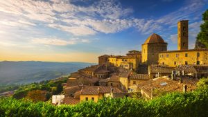 Klima Volterra temperatur, klimat och väder året runt