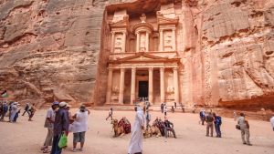 Klima Petra temperatur, klimat och väder året runt