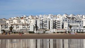 Klima Conil de la Frontera temperatur, klimat och väder året runt
