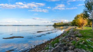 Klima Lago Trasimeno temperatur, klimat och väder året runt