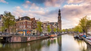 Vädret i Amsterdam i april 2026 