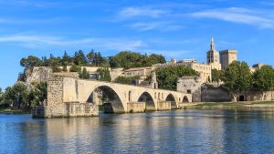 Klima Avignon temperatur, klimat och väder året runt