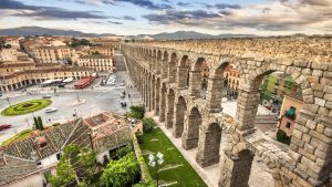 Klima Segovia temperatur, klimat och väder året runt
