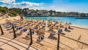 Klima Porto Cristo temperatur, klimat och väder året runt