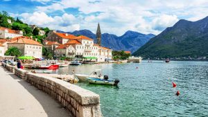 Klima Perast temperatur, klimat och väder året runt