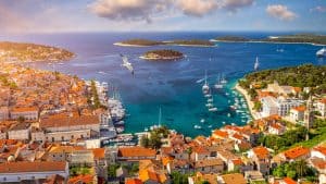Klima Hvar temperatur, klimat och väder året runt