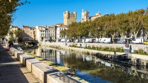 Klima Narbonne temperatur, klimat och väder året runt