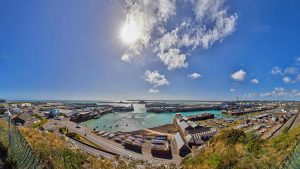 Klima Saint Helier temperatur, klimat och väder året runt
