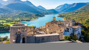 Klima Abruzzo temperatur, klimat och väder året runt