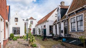 Klima Den Burg temperatur, klimat och väder året runt