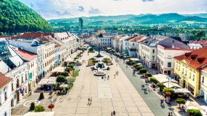 Klima Banská Bystrica temperatur, klimat och väder året runt